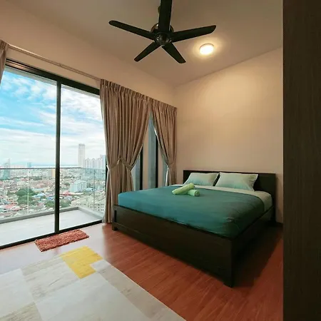 Beacon Executive Suite By Fantabulous Guest House George Town Exterior photo