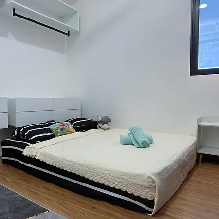 Beacon Executive Suite By Fantabulous Guest House George Town Exterior photo